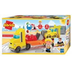 Vrachtwagen met Graafmachine>Abrick Clearance