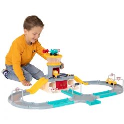 Luchthaven met Parkeergarage en Straat-Cavallino Sale