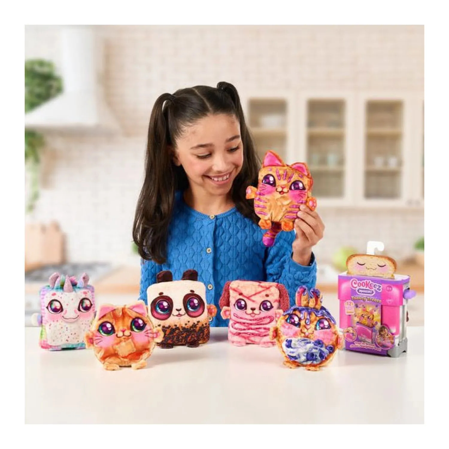 Moose Toys Cookeez Makery Toasty Treatz - Maak een Verrassings Pluchen Dier Best