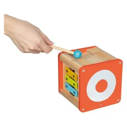 Houten Activiteitenkubus Beatbox en Motoriekspiraal-Goki Hot