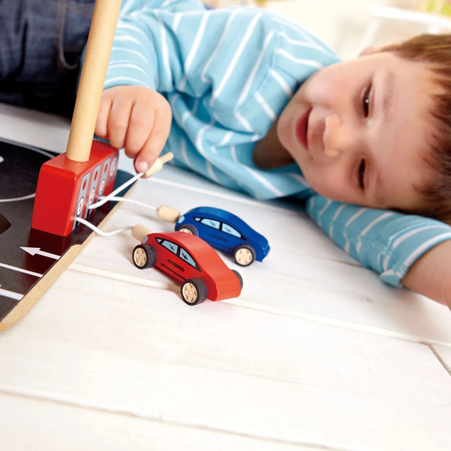 Hape Park & Go Garage Outlet