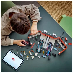 City 60444 F1 Garage met Mercedes-Amg En Alpine Auto's-LEGO Sale