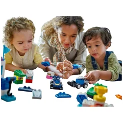 DUPLO Town 10445 F1 Team Racewagens en Coureurs><noscript><img width=