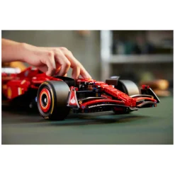 Technic 42207 Ferrari SF-24 F1 auto><noscript><img width=