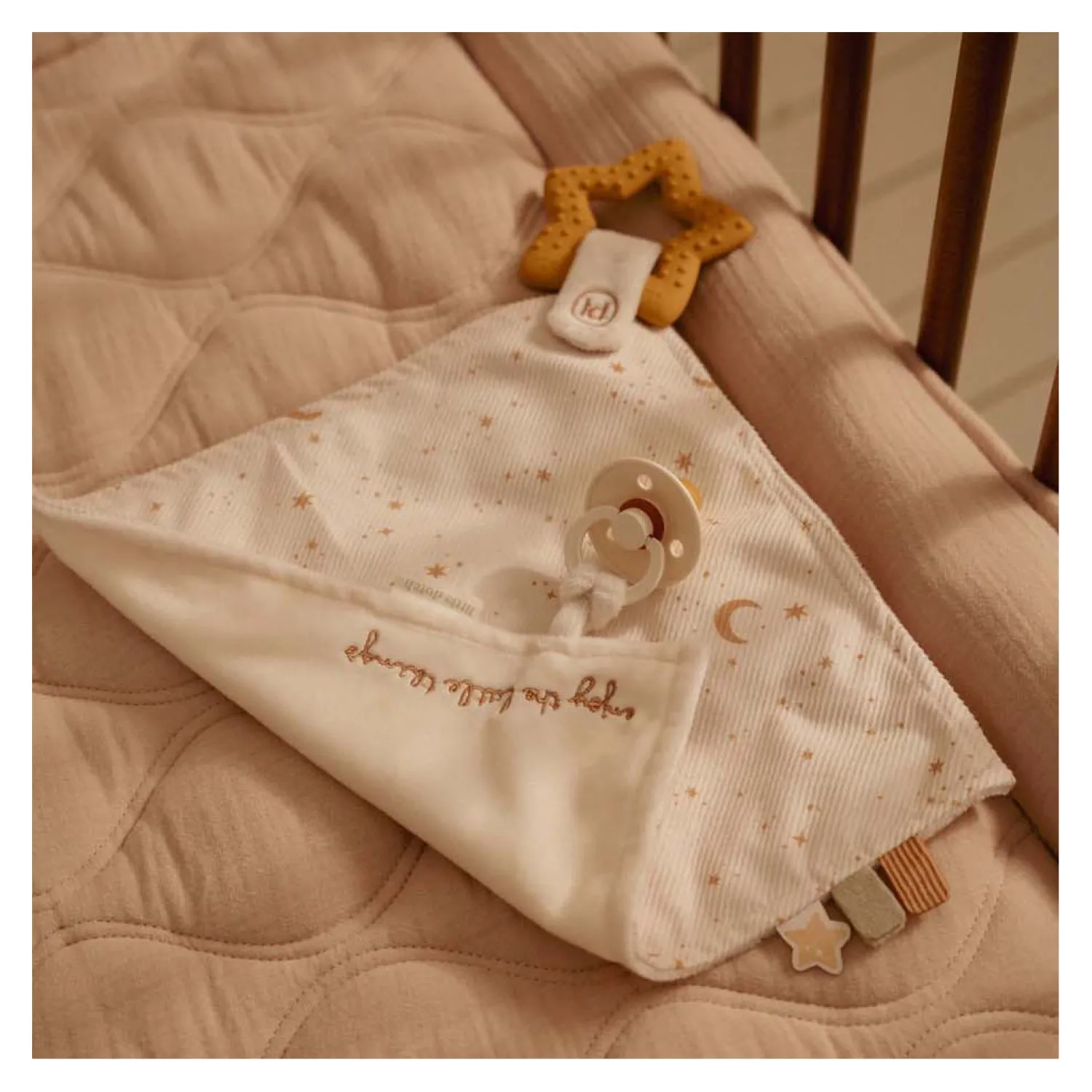 Little Dutch Knuffeldoekje met Bijtring Newborn Sale