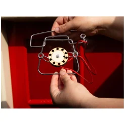 Metal Telephone Breinpuzzel><noscript><img width=