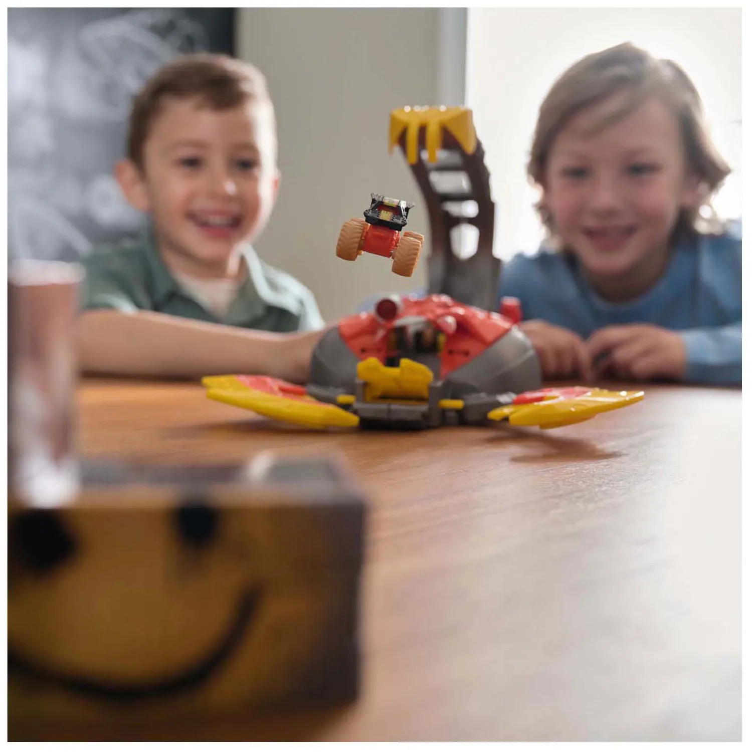 Monster Jam Mini Scorpion Racebaan>Spin Master New