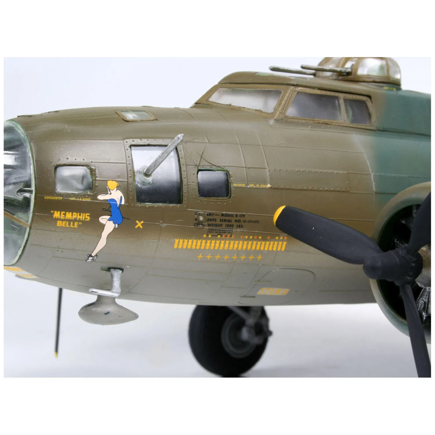 Revell B-17F Memphis Belle Clearance