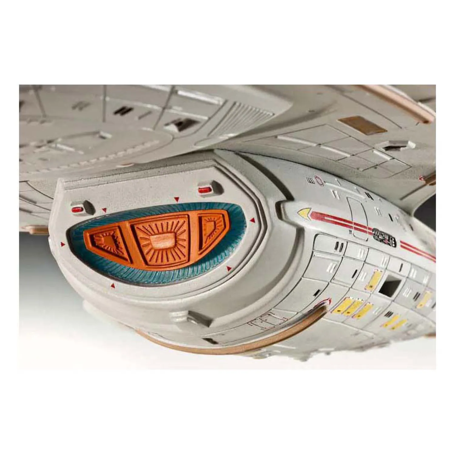 Modelbouwpakket - U.S.S. Voyager NCC-74656 1:670 - 67dlg,>Revell