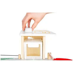 - Houten Garage met Wasstraat><noscript><img width=