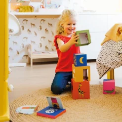 Peek-A-Zoo><noscript><img width=