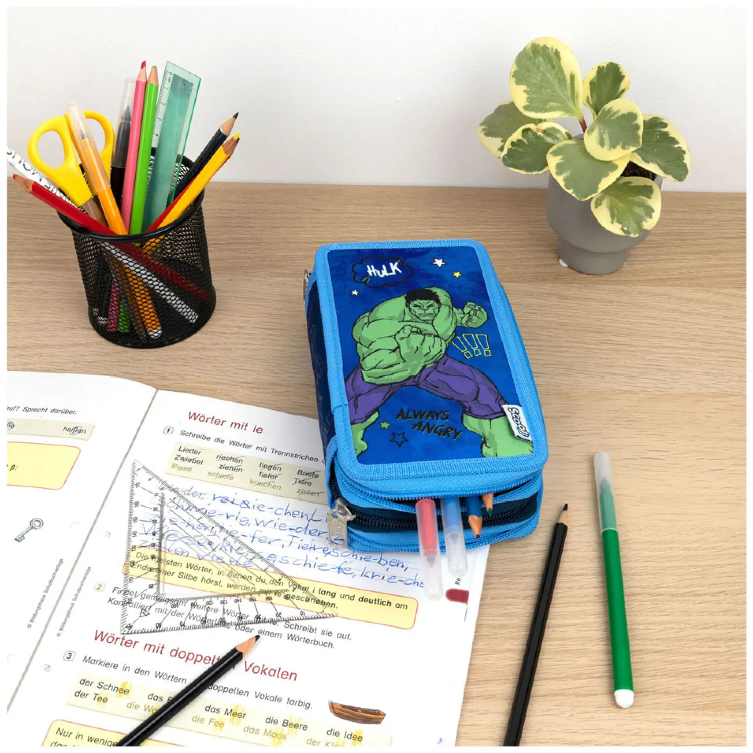 3-Vaks Gevulde Etui Avengers-Undercover Online