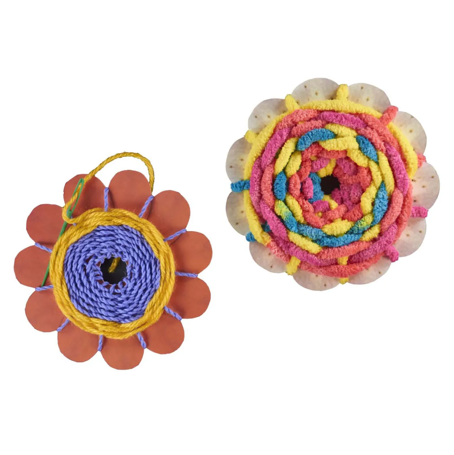 Vlechtbloemen met Borduurnaald 11,5cm - 16st.> New